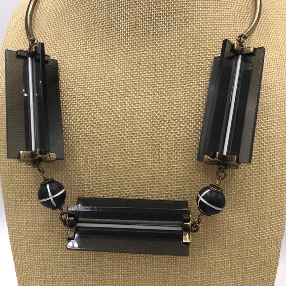 Lela Rose Designer Chunky Acrylic Gold Tone Statement Collar Necklace Toggle - Picture 3 of 9